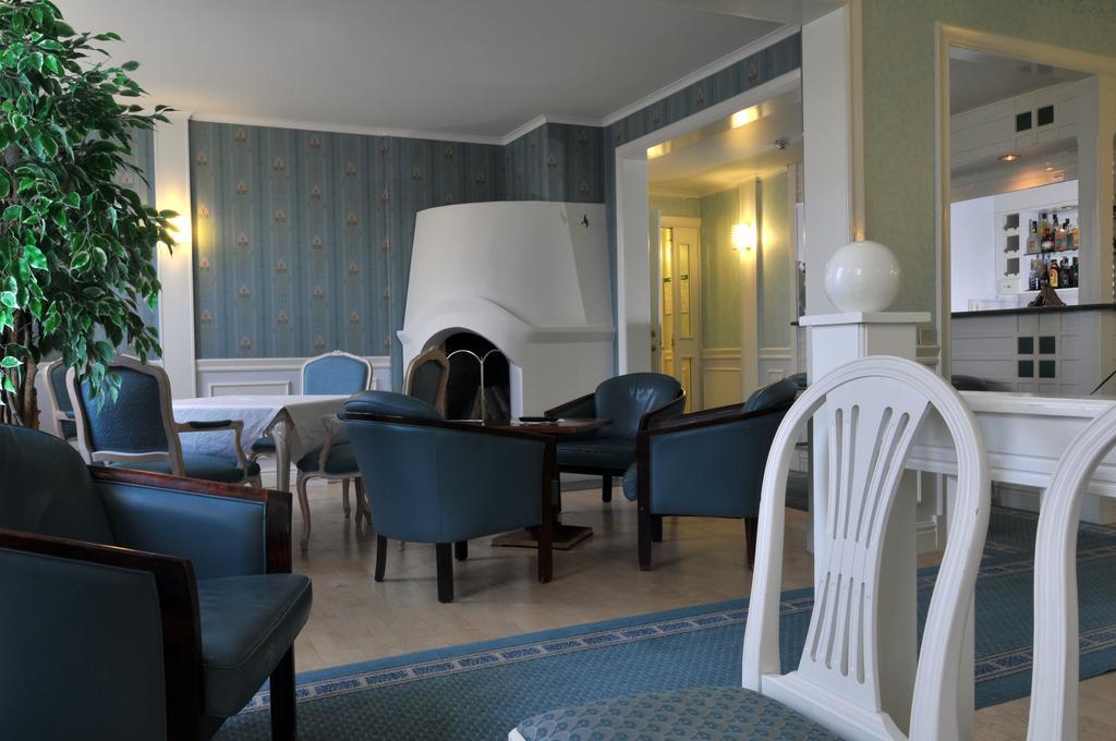 Hotel Vinterpalatset Kiruna Zewnętrze zdjęcie